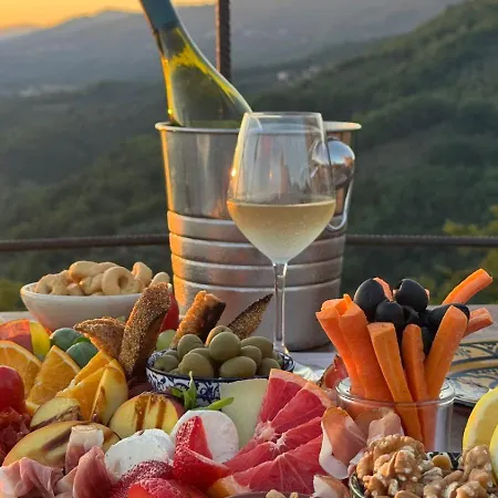 Курортный комплекс Tenuta Castel Dell'aquila Граньола