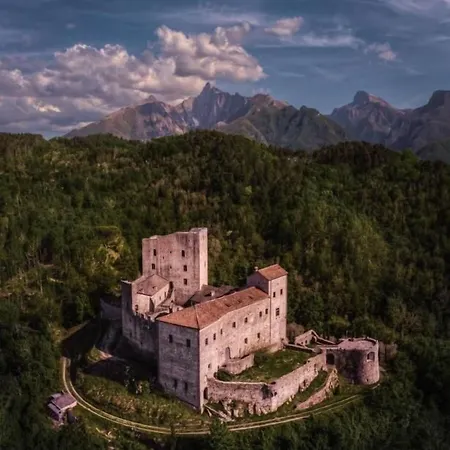 Tenuta Castel Dell'aquila Gragnola