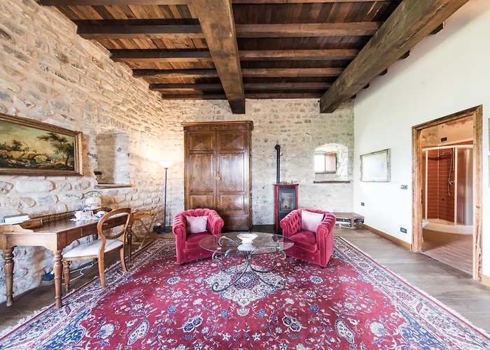 Resort Tenuta Castel Dell'aquila *